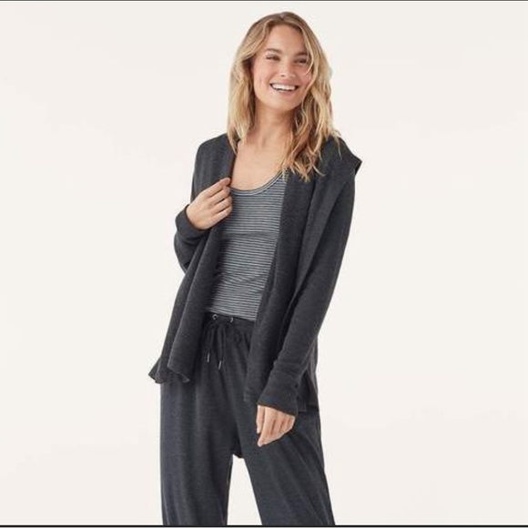 Splendid Hooded Cardigan get size medium - Picture 3 of 6